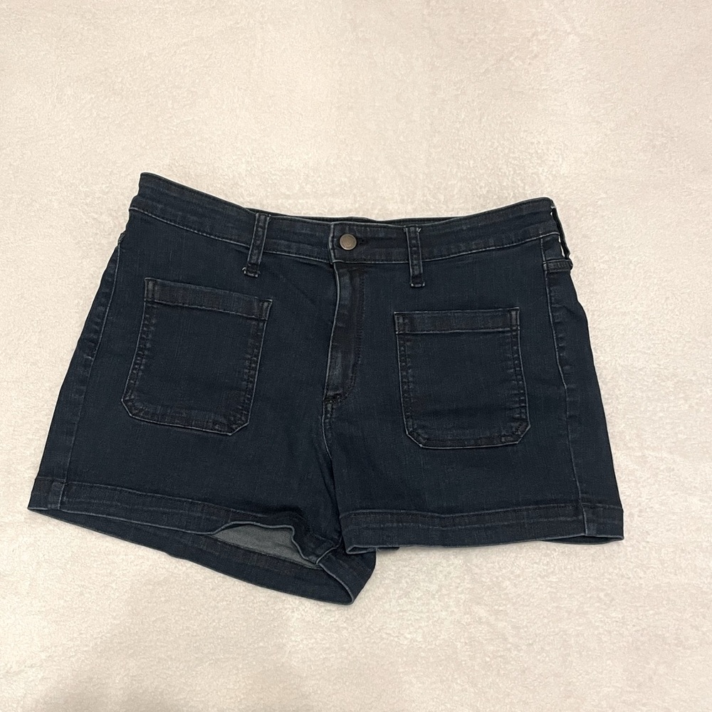 Universal Thread Women’s Shorts